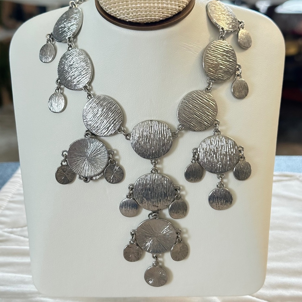 Bancroft Silver Tone Necklace 2 Sizes Round Discs & Disks Dangling Down Textured